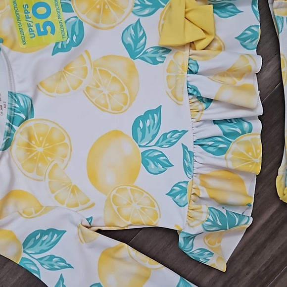 Tommy Bahama Infant Girls 18-24m Lemon Long Sleeve 2-piece Swimsuit With Sun Hat - Picture 2 of 6